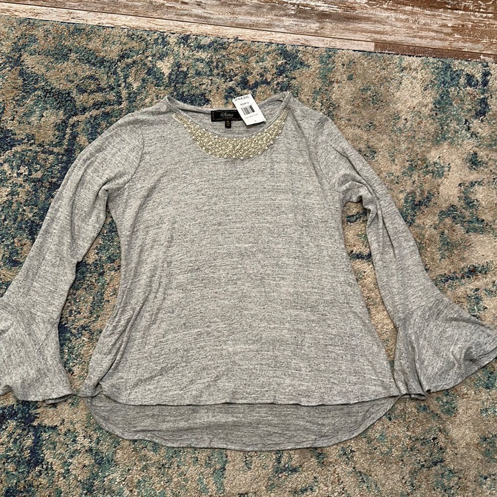 NWT STATUS BY CHENAULT Faux Pearl Neck Top Blouse